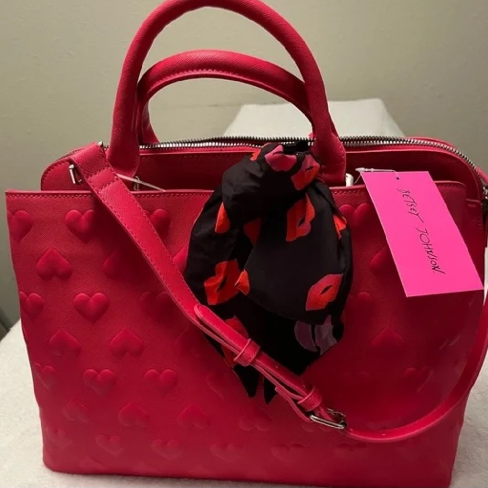 Betsey Johnson Heart Purse hot pink 👛 - Picture 5 of 10